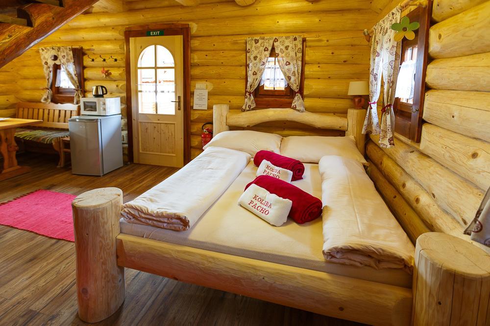 Ubytovanie Koliba Pacho - Zrub Jolanka Prievidza Zimmer foto